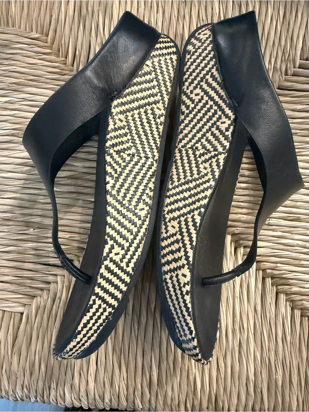FitFlop Black Slingback Wedges with Patterned Woven Insole